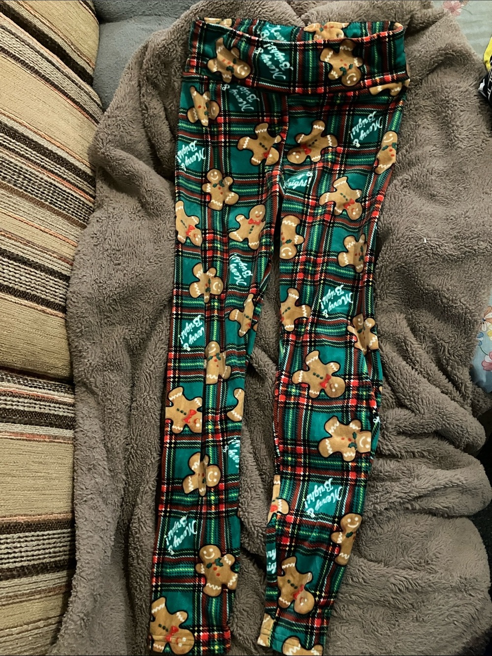 No Boundaries Multicolor Christmas Leggings